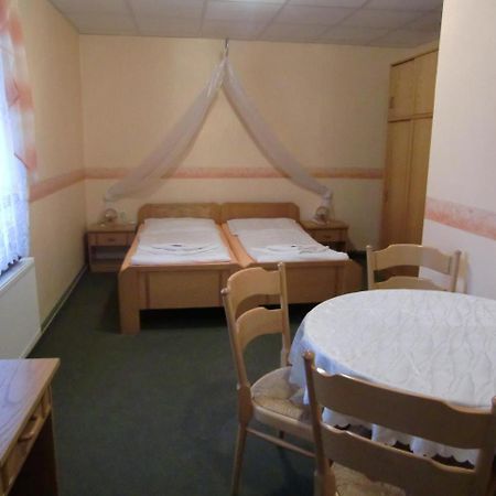 Hotel Heidehof Konigswartha Luaran gambar